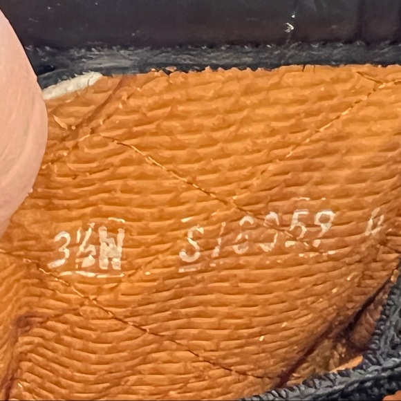 Like New! Black Leather Tactical Combat Military Boot w Vibram Sole - Picture 7 of 8